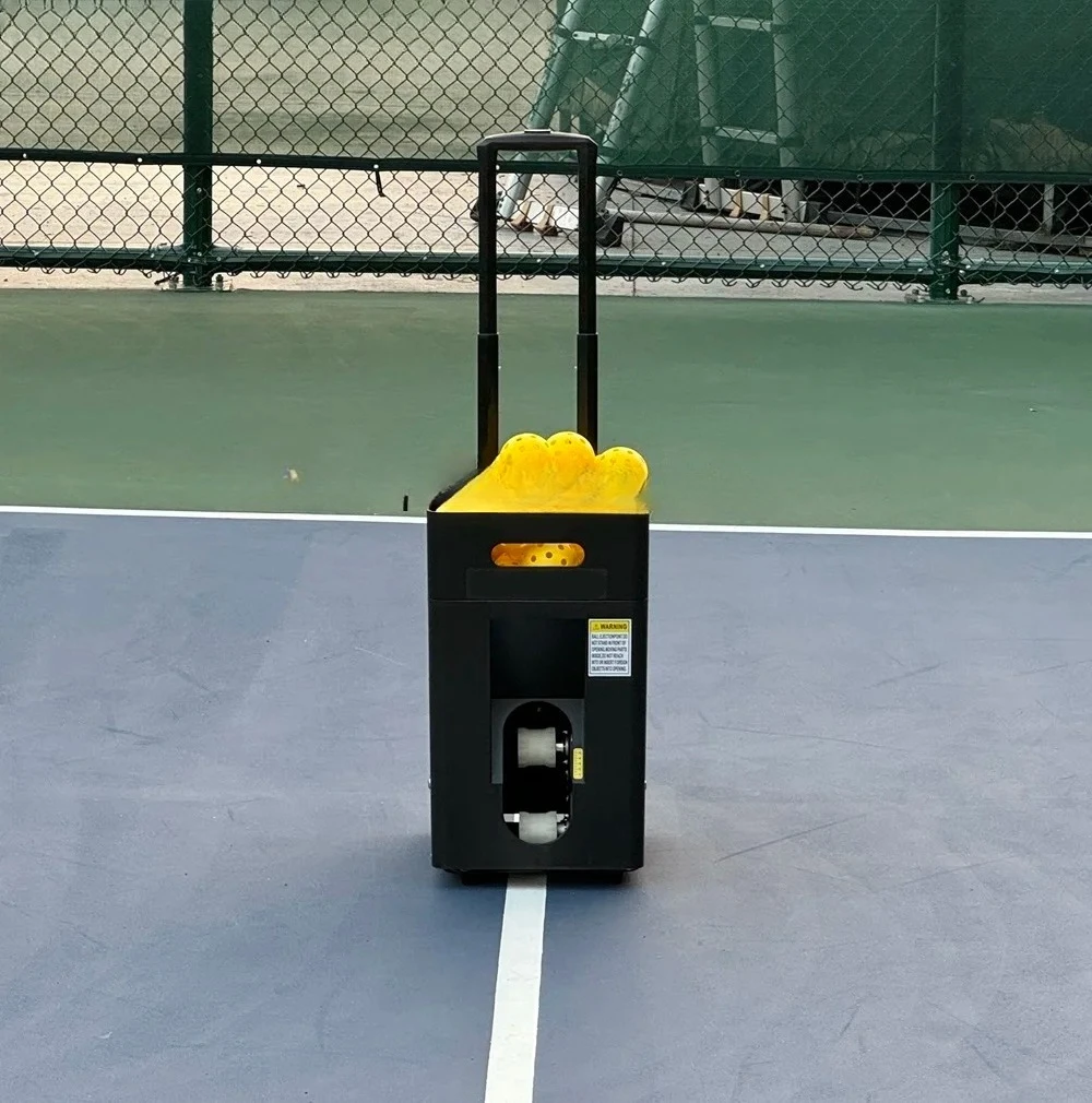 Auto Pickleball Serving Machine Adjustable Speed Pickleball Ball Machine For Home Club Coaches Training With APP Remote Control
