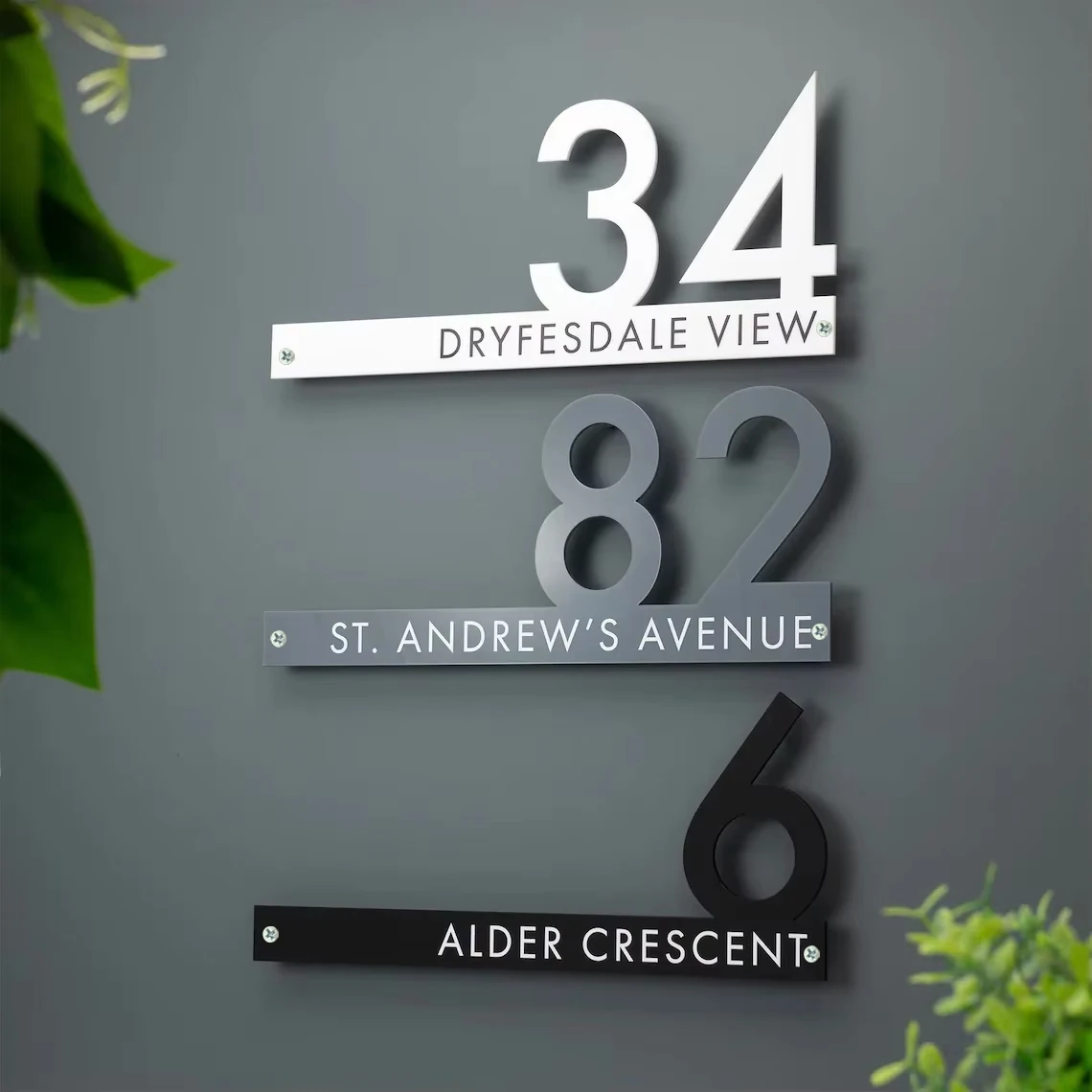

Personalized Custom Outdoor House Numbers 3D Cutting Acrylic House Plate Exterior Family Name Street Address Door Sign