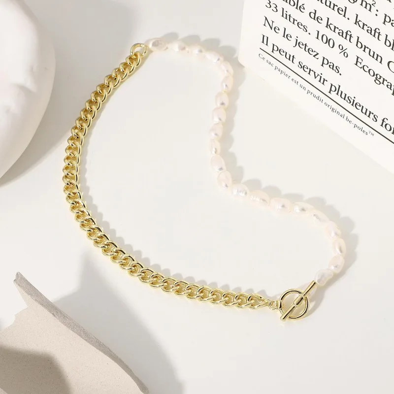

Freshwater Pearl Buckle Splicing Titanium Steel Metal Chain Wind Internet Celebrity Same Necklace Metal Wind Pearl Necklace