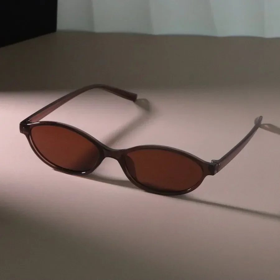 Stilvolle Cat Eye Sonnenbrille Frauen Männer Vintage Marke Spiegel Objektiv Einfache Sonnenbrille Weiblich Männlich Coole Farben Oculos De Sol