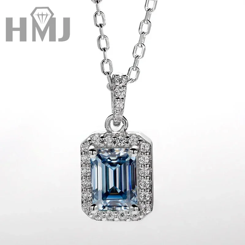 1 Carat Round Brilliant Cut Moissanite Pendant Necklace Silver 925 Moissanite Plated 18k White Gold  Gemstone Necklace