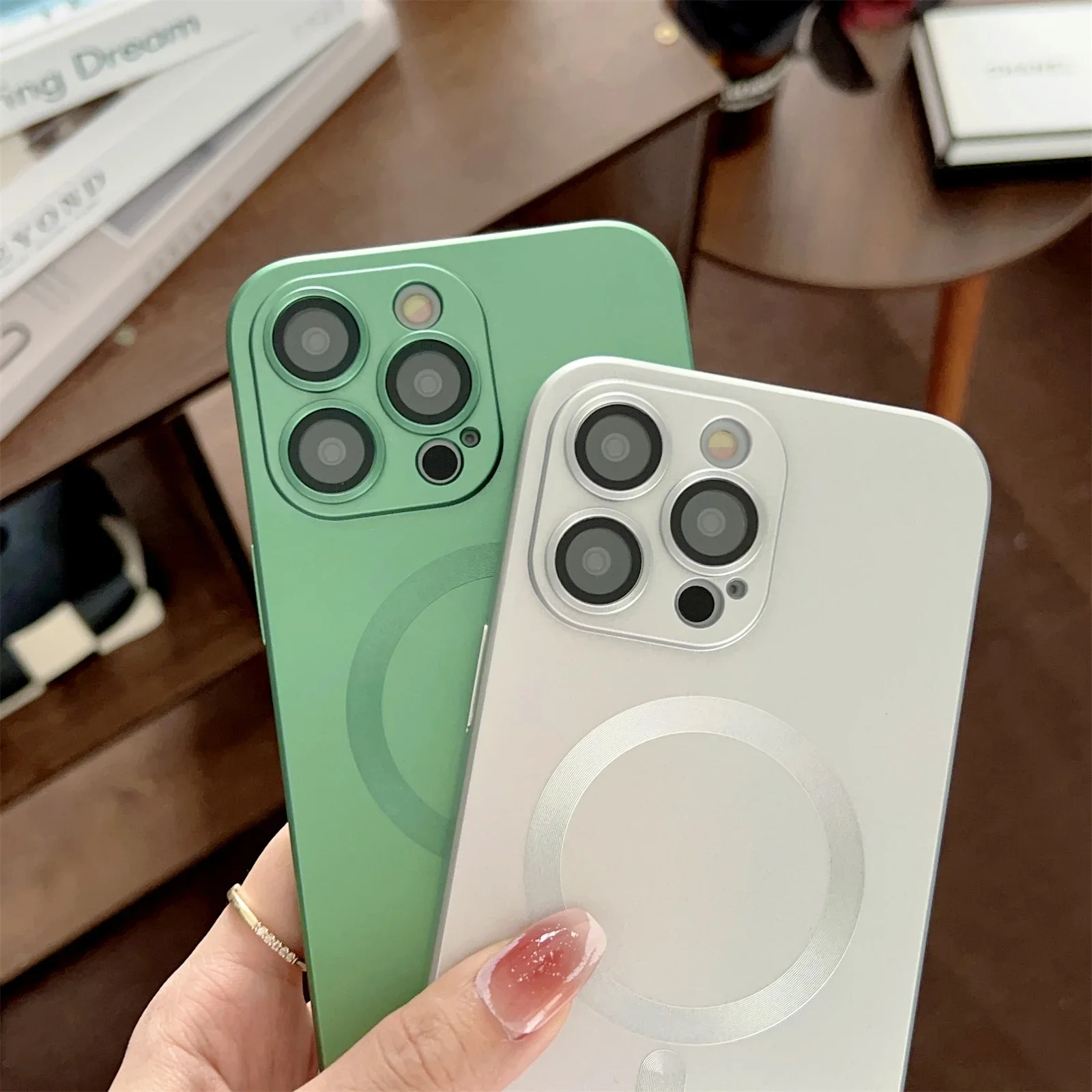 Роскошный чехол для телефона Magsafe с беспроводной зарядкой для iPhone 16, 15, 14, 13, 12, 11 Pro Max Plus, защитный чехол с магнитным матовым бампером и объективом