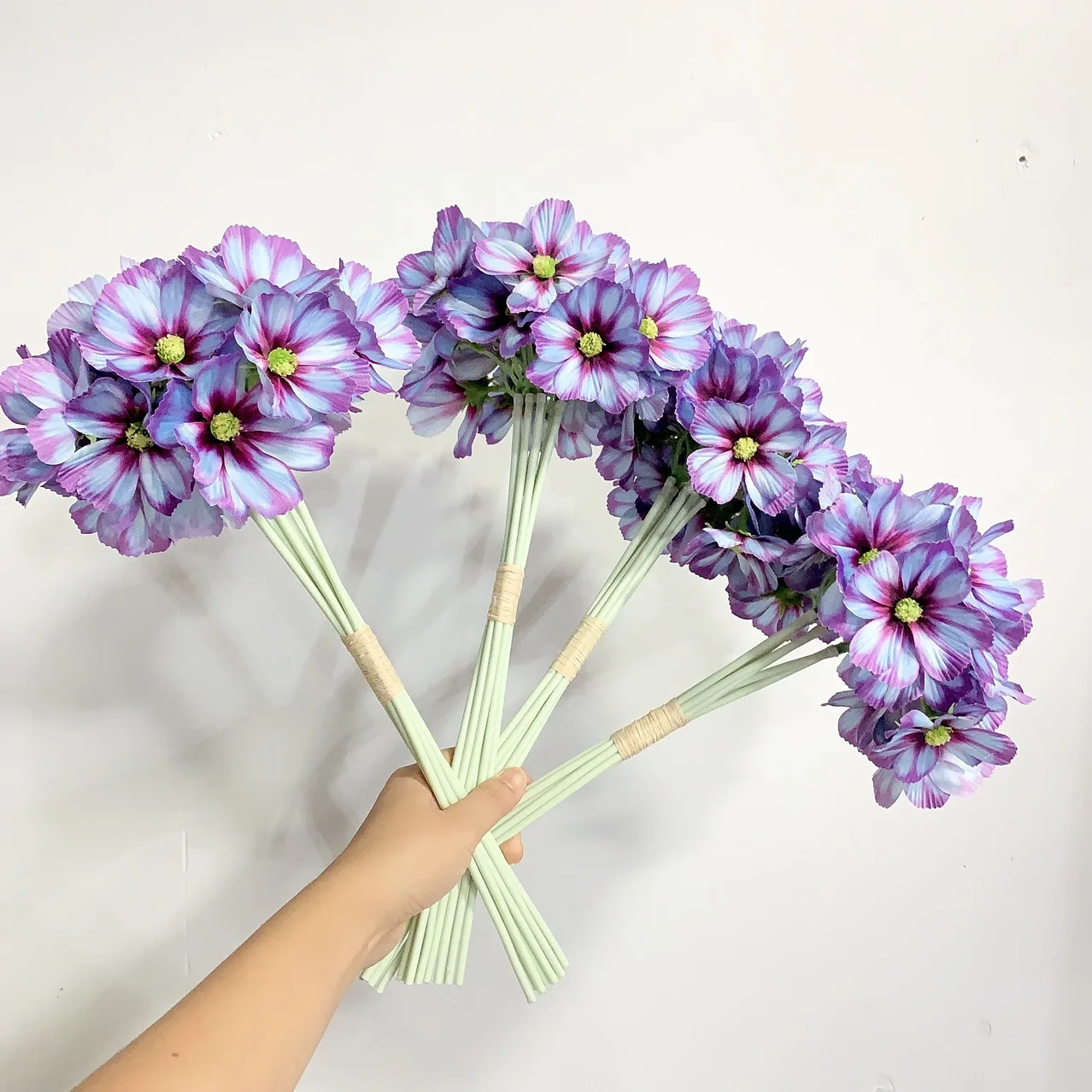 

Simulated Flower Grid Mulberry Head Bundle Persimmon Fake Wedding Road Guide Photography Props Shop Window Decoration Flowers