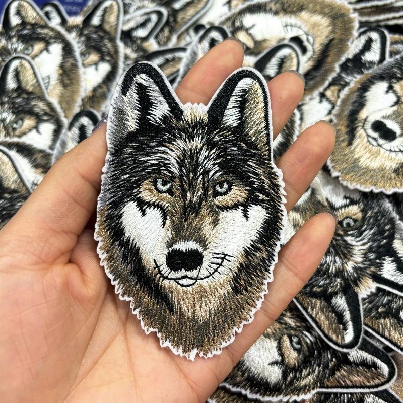 2/5PCS Full Embroidery Patch Fiercely Wolf Embroidered Patches For Clothes Iron On Patches For Clothing Thermoadhesive Patches