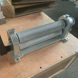 Beeswax Stamping Machine Aluminium Alloy Manual Stamper Equipment Beeswax Comb Foundation Sheet Roller Machine