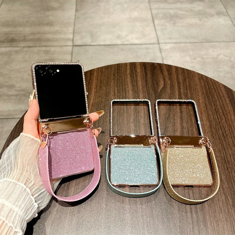 

Case For Samsung Galaxy Z Flip 7 6 5 4 3 ZFlip7 Flip 7 FE Jewelled Diamond Gradient Bling Glitter Wrist Strap Holder Cover