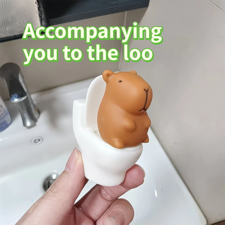 Cute Creative Vinyl Toilet Pig Figurine Desktop Home Decor Ornament Funny Pig Sitting On Toilet Unique Gift