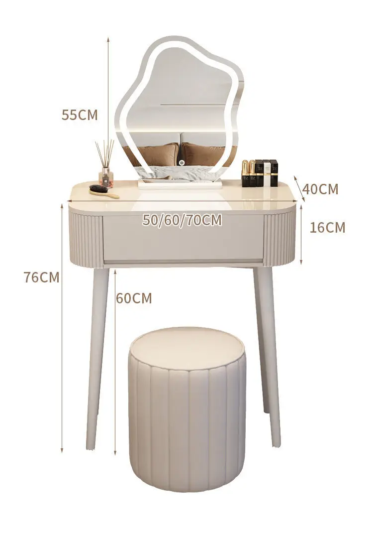 The bedroom is a simple and modern small apartment dressing table, light luxury wabi-sabi cream style dressing table