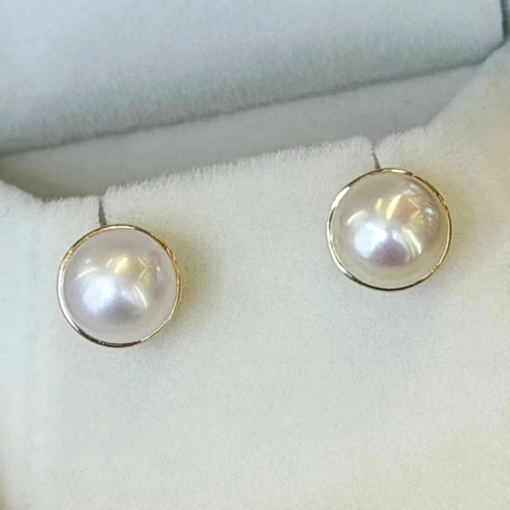 Elegant Semi-enclosed 925 Silver Seawater Pearl Stud Earrings in Minimalist and Sophisticated Style with 7-8mm Real Akoya Pearls