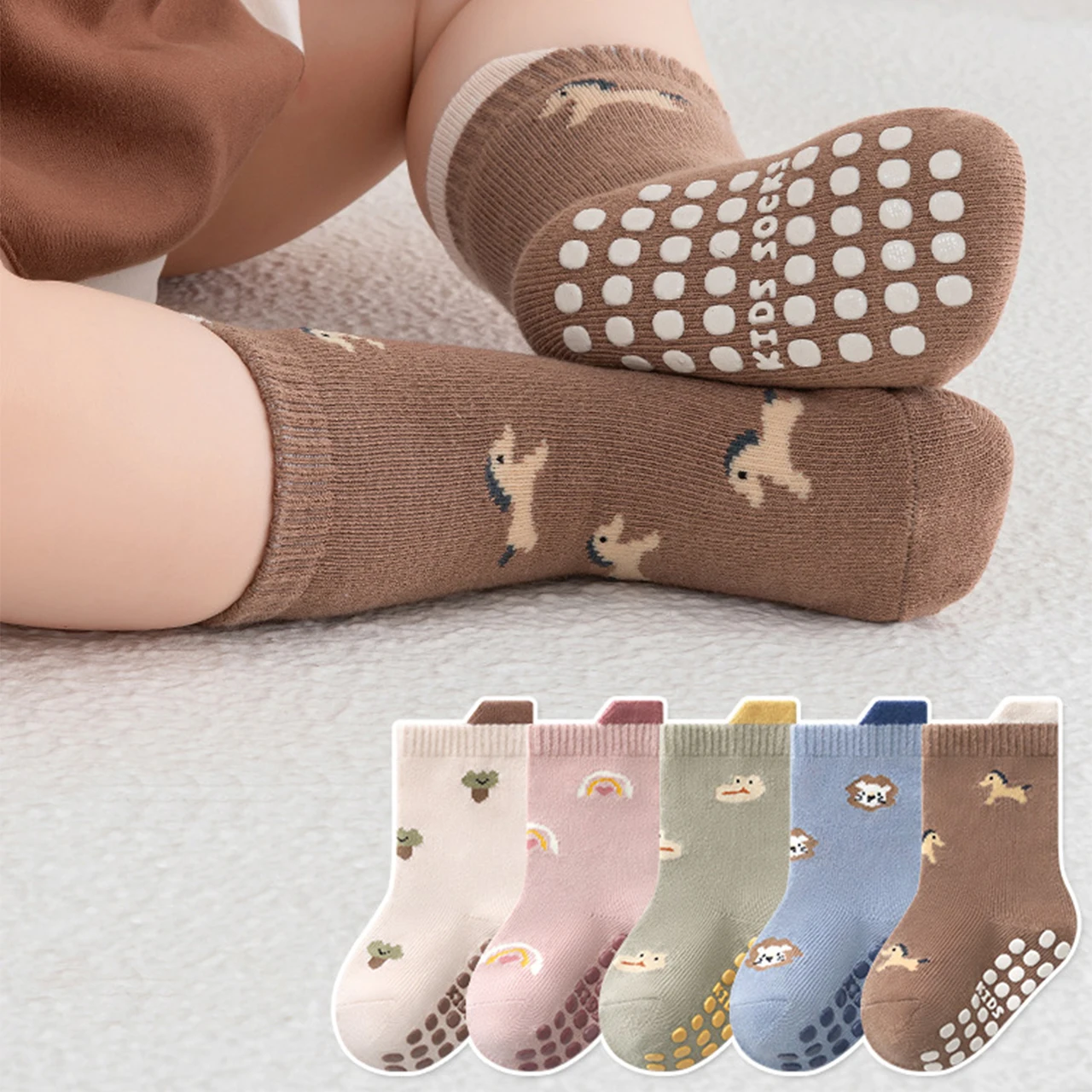 

﻿ Детские носки-тапочки с героями мультфильмов, противоскользящая обувь для новорожденных, весенне-осенние носки среднего размера, мягкие дышащие детские спортивные хлопковые носки