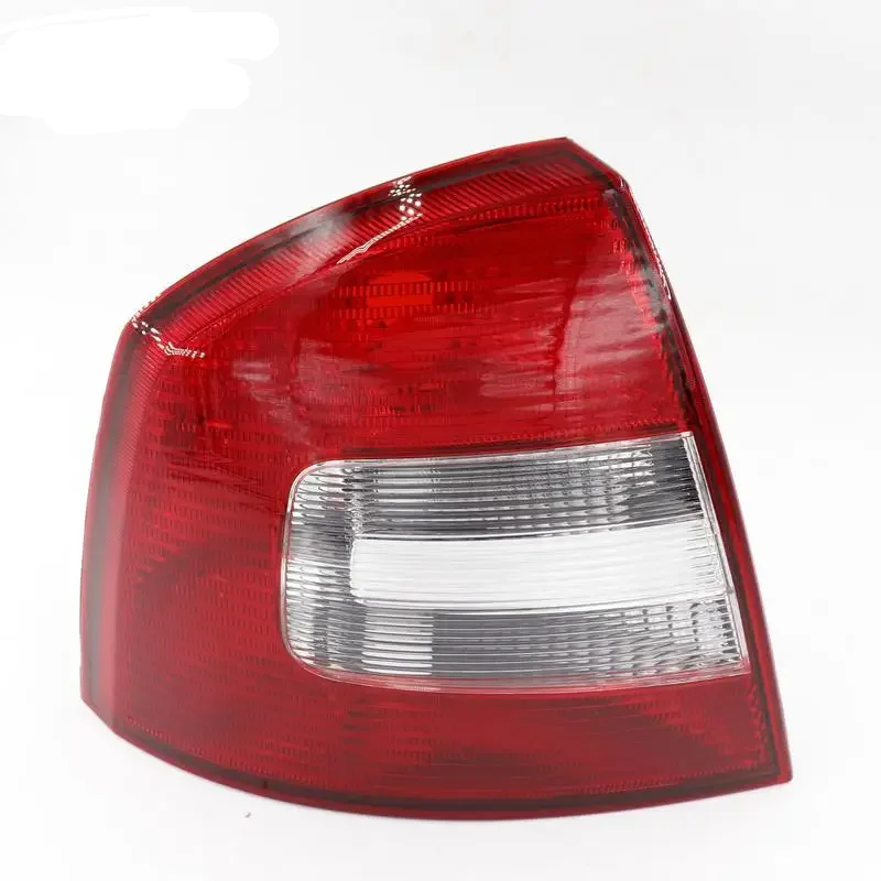 Original  1z5945111b 1z5945095b Fits For Skoda Octavia 1z Se 2009 - 2013 Rear Light Lamp Left Tail N/s Passenger Side
