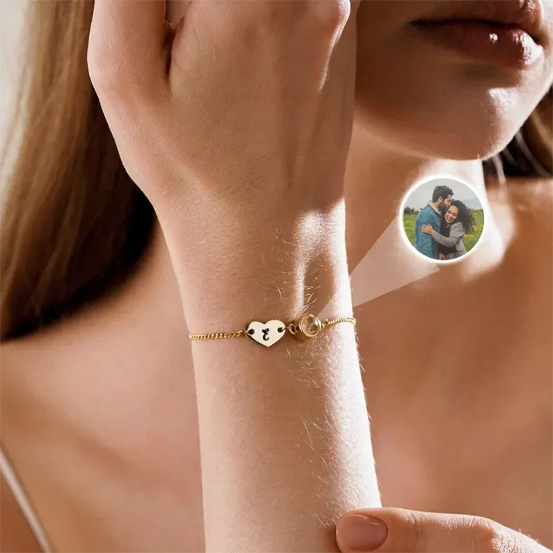 

DHQH New Customized Photo Heart Pendant Projection Bracelet Customized Image Initial Letter Bracelet Mother's Day Gift for Her