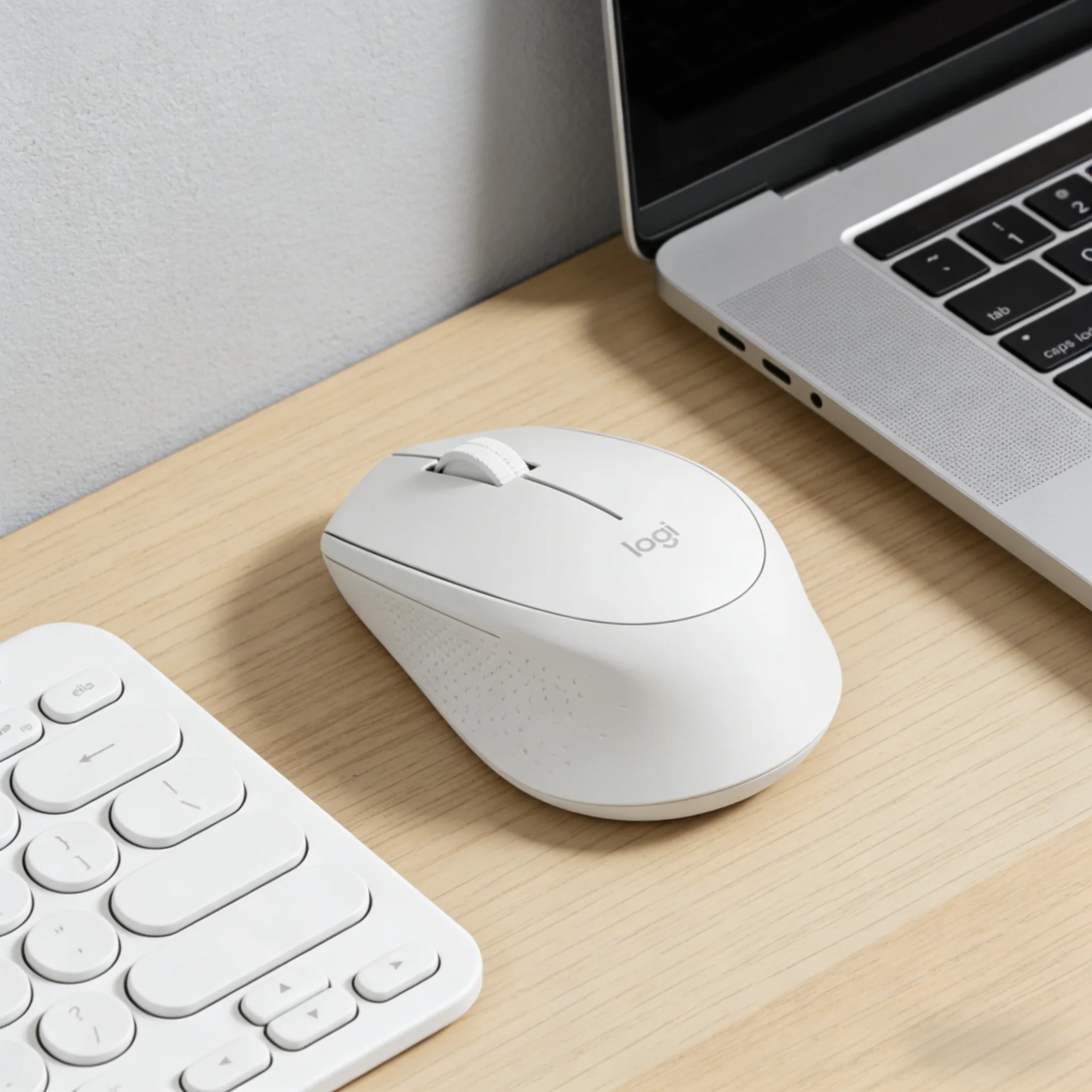 

Logitech M330 Silent Plus Wireless Mouse 90% Noise Reduction 2.4G Nano Receiver 1000DPI 24-Month Battery for Office PC Laptop