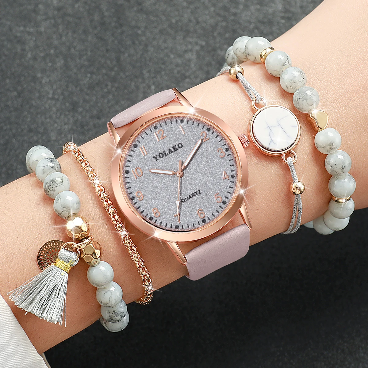 5PCS/Set Fashion Arabic Dial Women Quartz Watch Casual Leather Band Wrist Watches Bracelets  Set（Without Box）