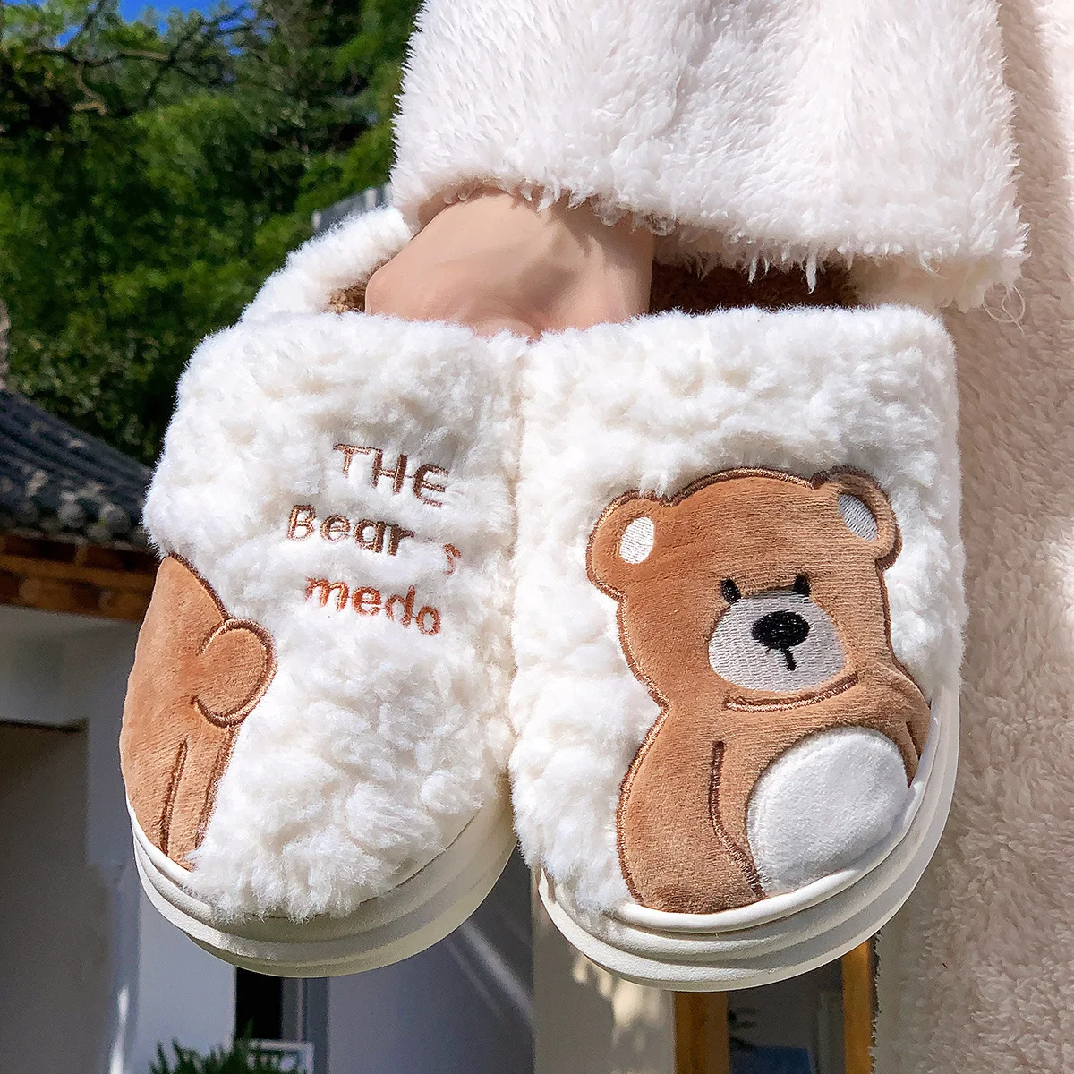 

Cartoon Bear Couple Cotton Slippers Women's Winter 2024 New Indoor Home Non-slip Warm Cute Plush Cotton Slippers Men's