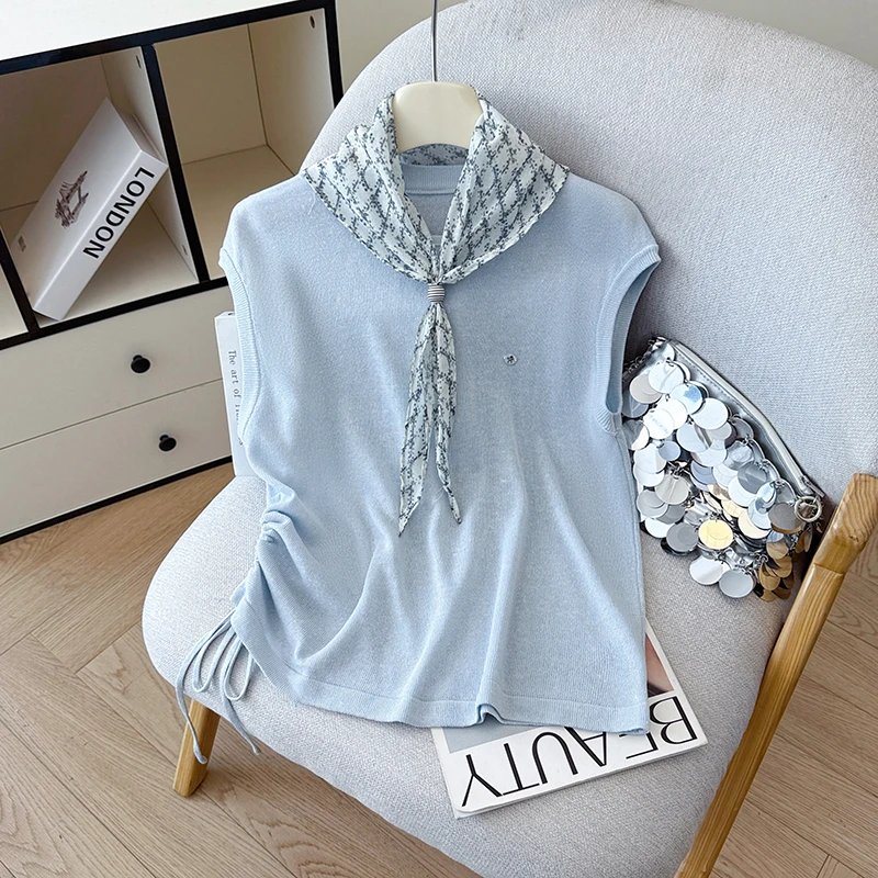 

Летняя коллекция 2026: Универсальная женская футболка из ледяного шелка, полосатый вязаный жилет без рукавов, в комплекте с шелковым шарфом, корейский стиль, укороченная модель