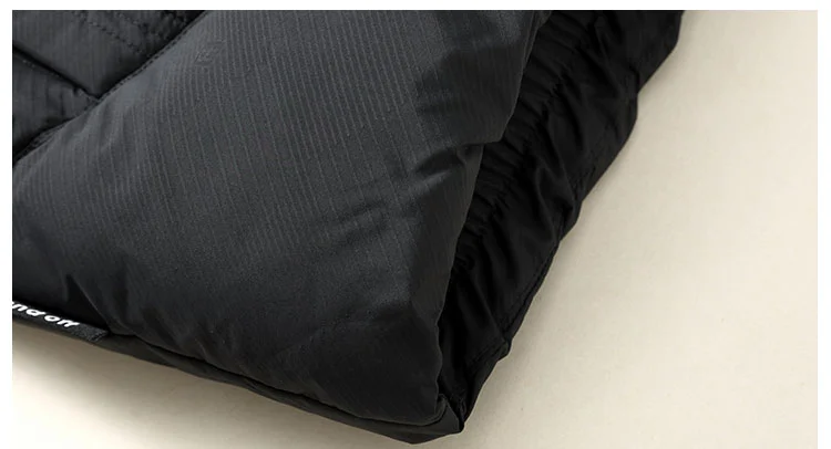 New Windproof Thickening Men Tops Outdoors Loose Versatile Comfort Keep Warm Coats Winter Fashion Casual Solid Hooded Parka Men
