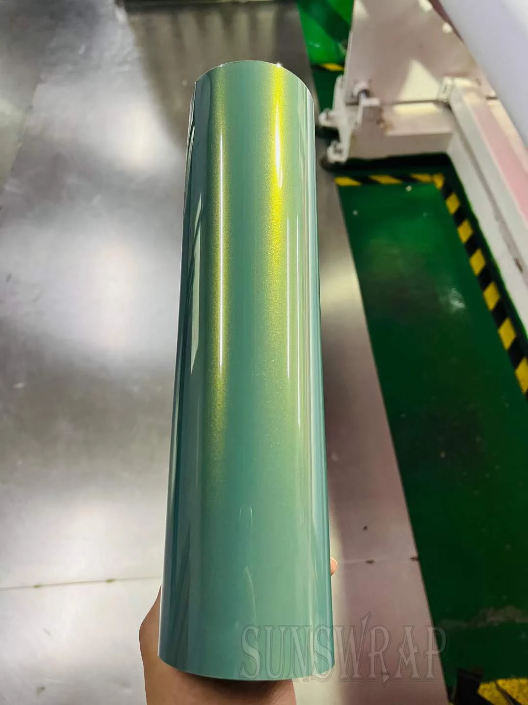 HD Gloss Urban Green Flip Vinyl Wrap Stickers For Car Wrapping Covering With PET Liner 5x59ft/roll