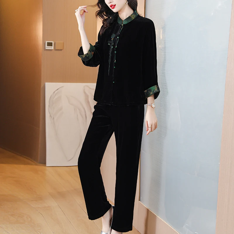 2023 Autumn/Winter Silk Velvet Long Sleeve Top Two Piece Set for Women\'s O-Neck Loose Size Retro Slim Knee Length Pants Set