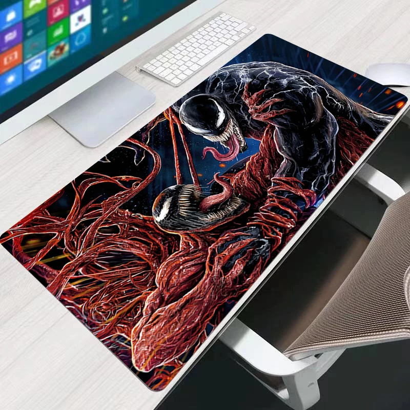 แผ่นรองเมาส์เวนอมอะนิเมะออกแบบมาโดยเฉพาะสำหรับพีซี แผ่นรองโต๊ะเกมเมอร์ สำนักงาน คอมพิวเตอร์ พรม คีย์บอร์ด โต๊ะ อุปกรณ์เสริมสำหรับเล่นเกม แผ่นรองเมาส์