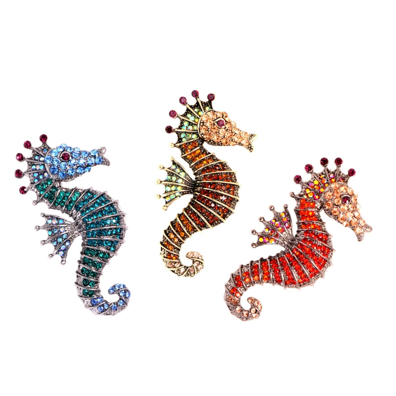 New Glittery Seahorse Brooch Pins Women Full Rhinestone Hippocampus Brooches Classic Animal Badge Jewelry Accessories Gifts