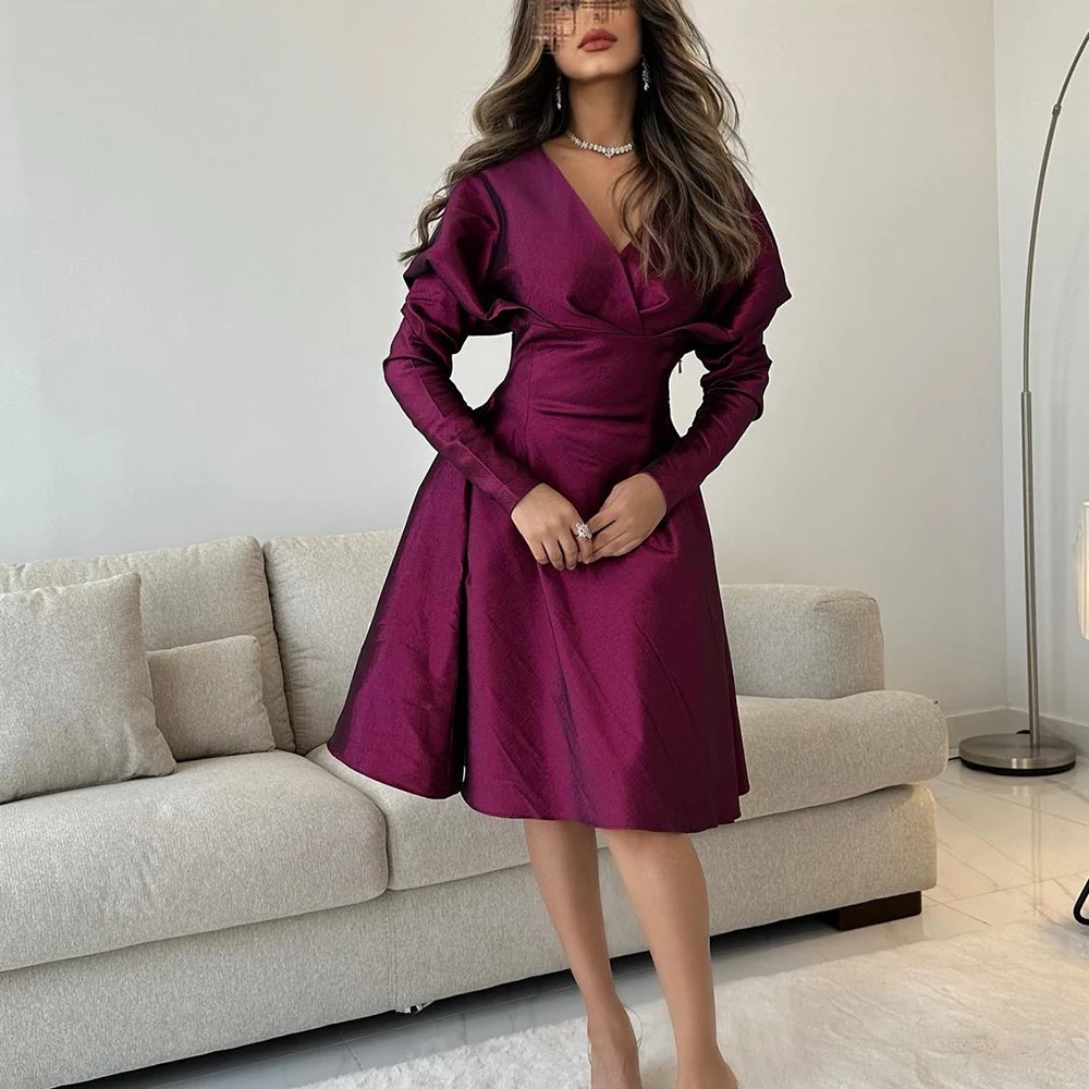 

Customized Classic Pleat V-Neck Knee Length A-Line Vestidos De Fiesta Satin Long Sleeves Girdling Ruched Vestidos Para Mujer