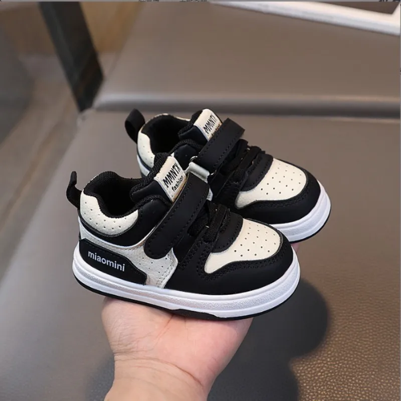 

Boys Girls Breathable Board Shoes Aged 0-6 Spring Autumn Sports Shoes Infants Young Children Soft Soled Walking Toddlers Shoes