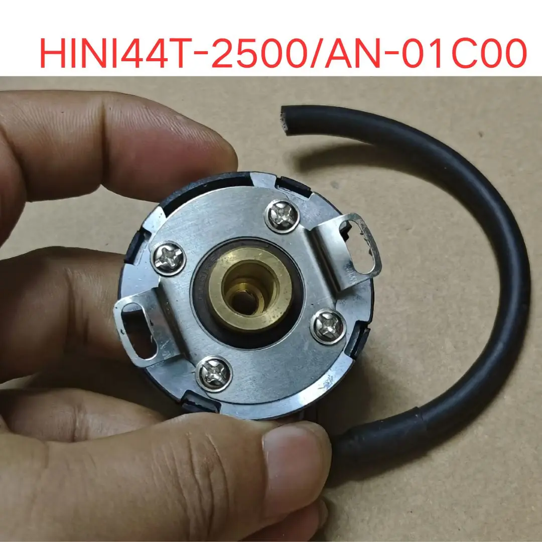 HINI44T-2500/AN-01C00 Encoder Second-hand tested ok Fast delivery