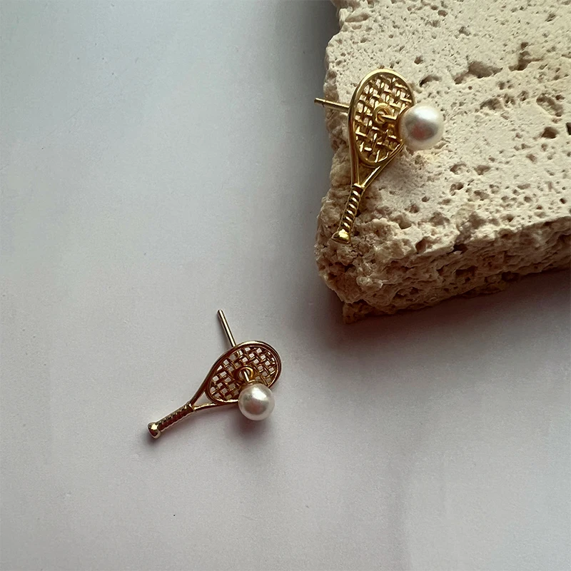 Exquisite Simple Elegant Tennis Pearl Stud Earrings Original Design for Women for Anniversary