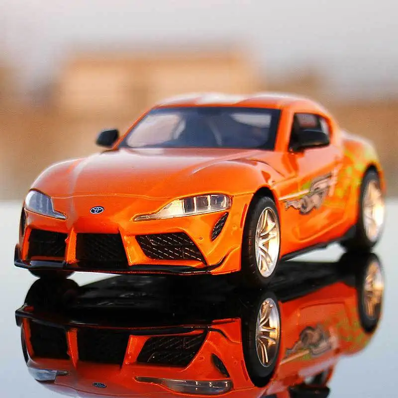 1:32 Toyota Supra Super Sport Car Model Alloy Metal Diecast Sound Light Pull Back Toy Model Cars toy Collection