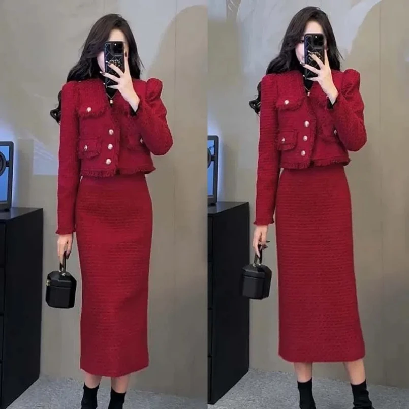 Fashion Set for Women in Spring and Autumn New Korean Version of Socialite\'s Small Fragrance Style Short Top Two-piece Set