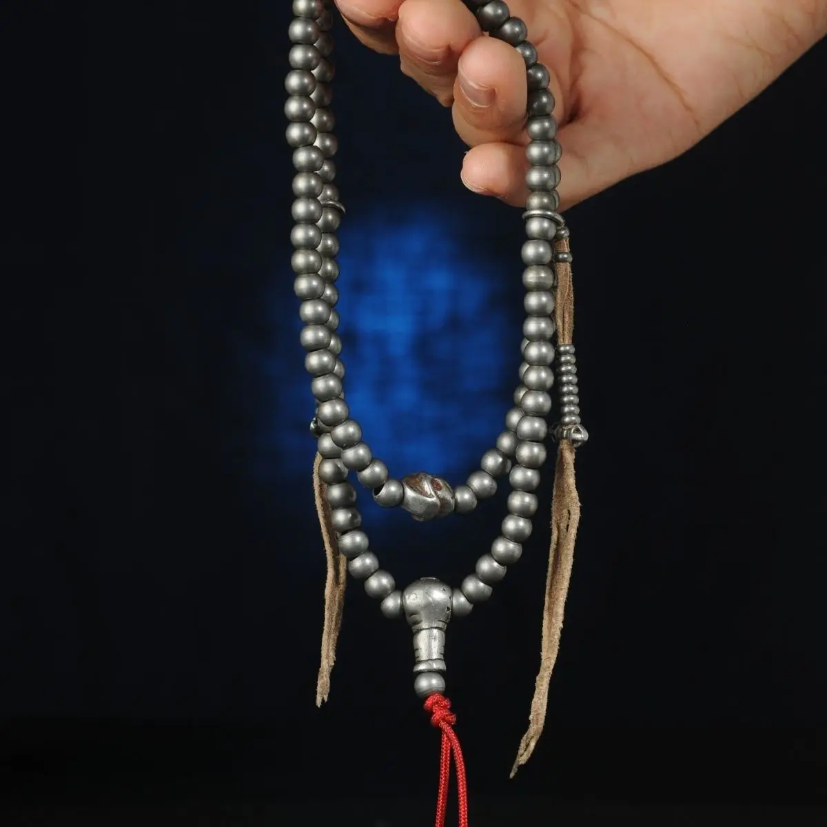 Tibetan high-quality products, old years, ancient Tiantie materials, handmade diamond Buddha beads, counting, side-hanging cultu