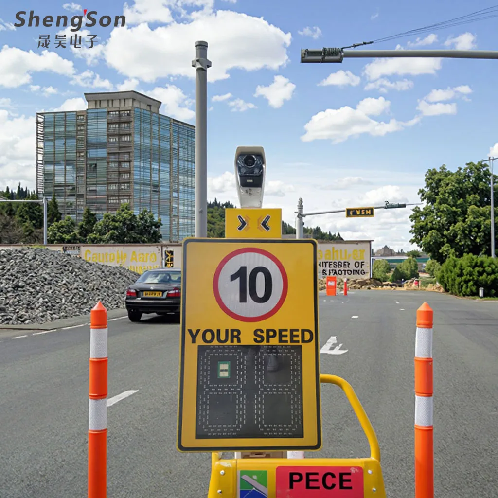 Solar Powered LED Traffic Sign Board Road Safety Warning for Drivers Fourth Grade Reflective Film Galvanized Steel Construction