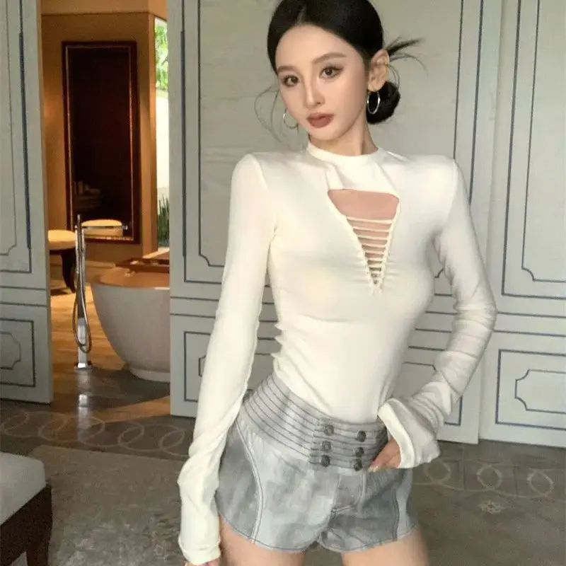 

2025 Fashionable retro temperament design hot girl slim slim T-shirt top