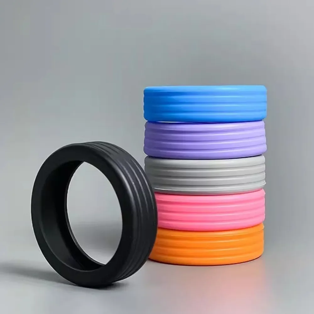 Random 8PCS Set Silicone Luggage Wheel Covers, Suitcase Wheel Protectors, Quiet Silicone Wheel Sleeves for Travel Bags