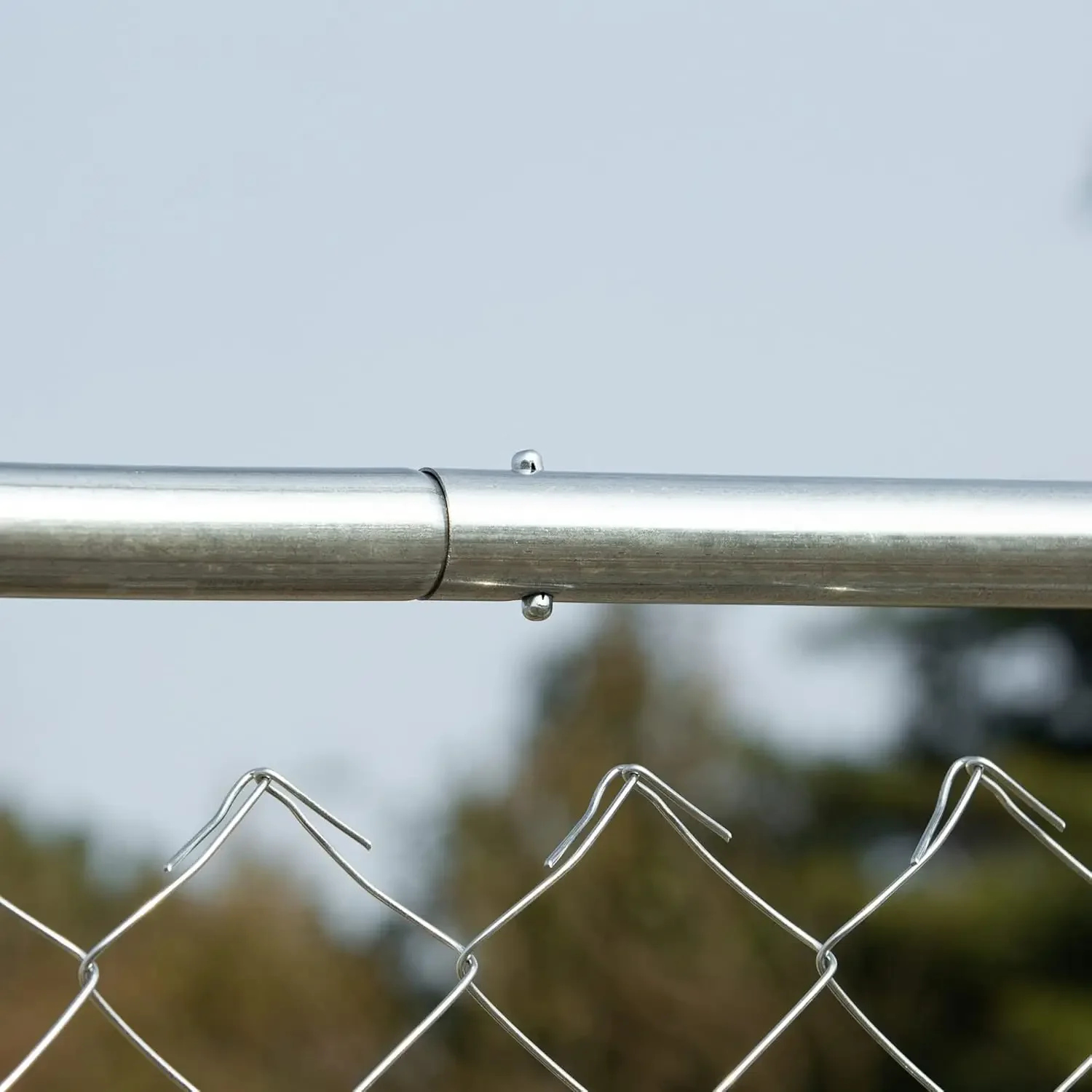 a forLarge Dog Run Kennel Heavy Duty Outdoor Galvanized Steel Welded Chain Link Farm Fence Cage Secure Lock Plain Weave