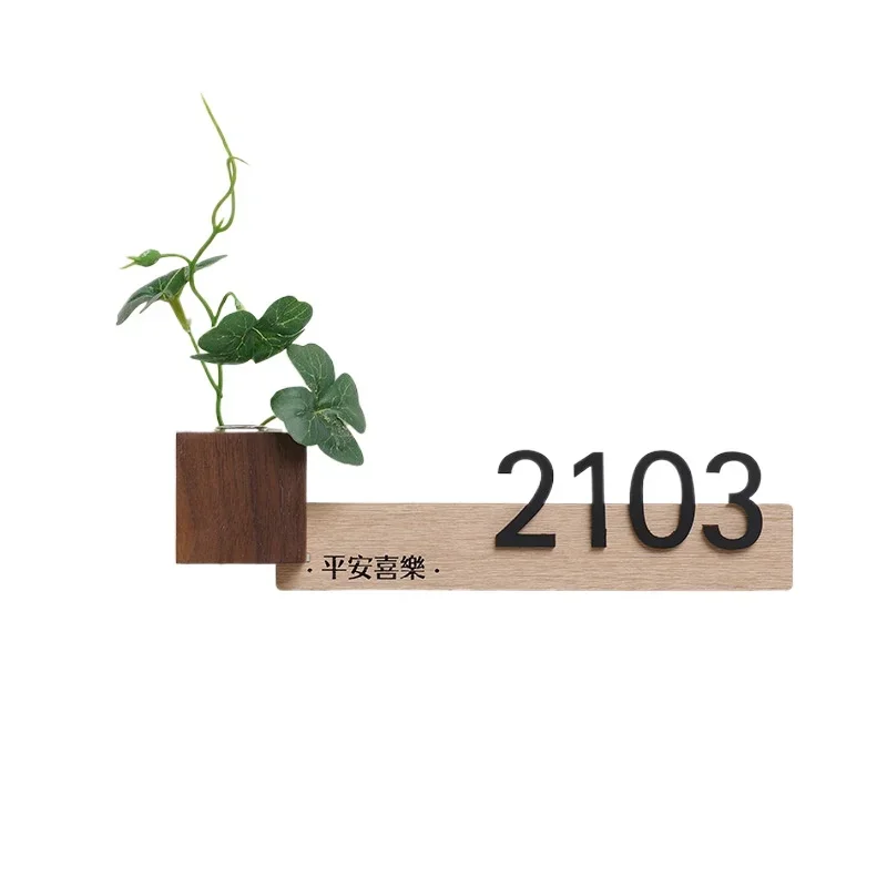 

Log wind can arrange flowers, house number characters, home creativity