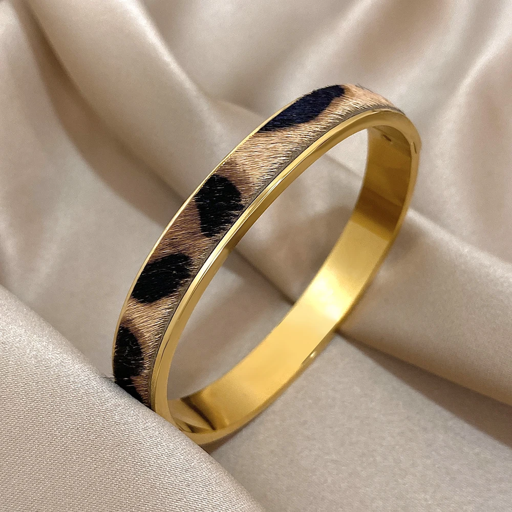 Greatera Leopard Print Welt Women\'s Bracelet Gold Color Exaggerated Vintage Temperament Men\'s Stainless Steel Bangle Jewelry