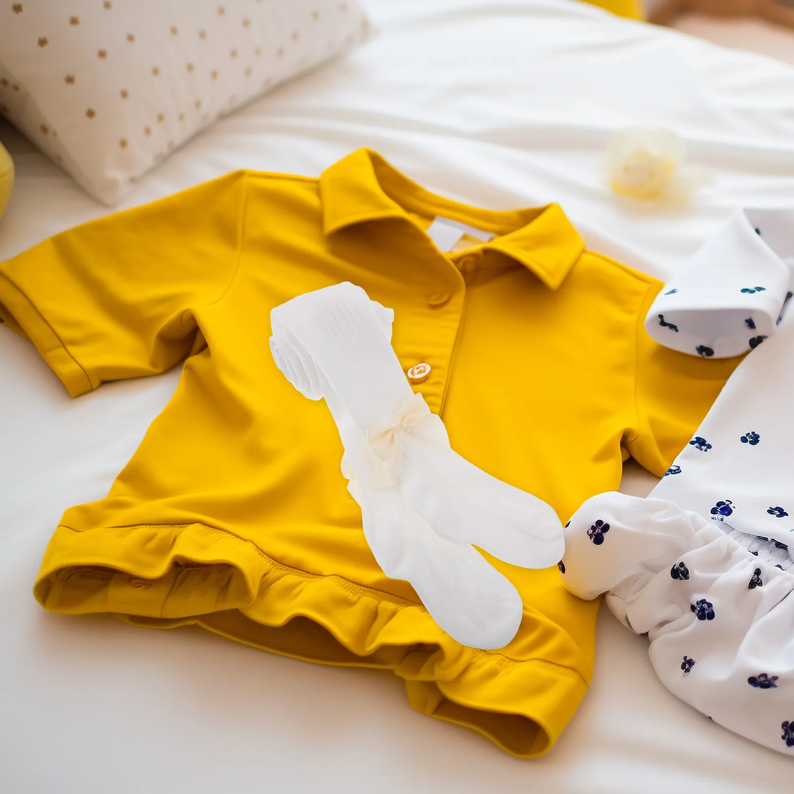 1Pair Baby Girl Accessories Knee High Socks Ribbed Texture Bow Design Versatile Fit Ideal for Dresses Skirts Special Events