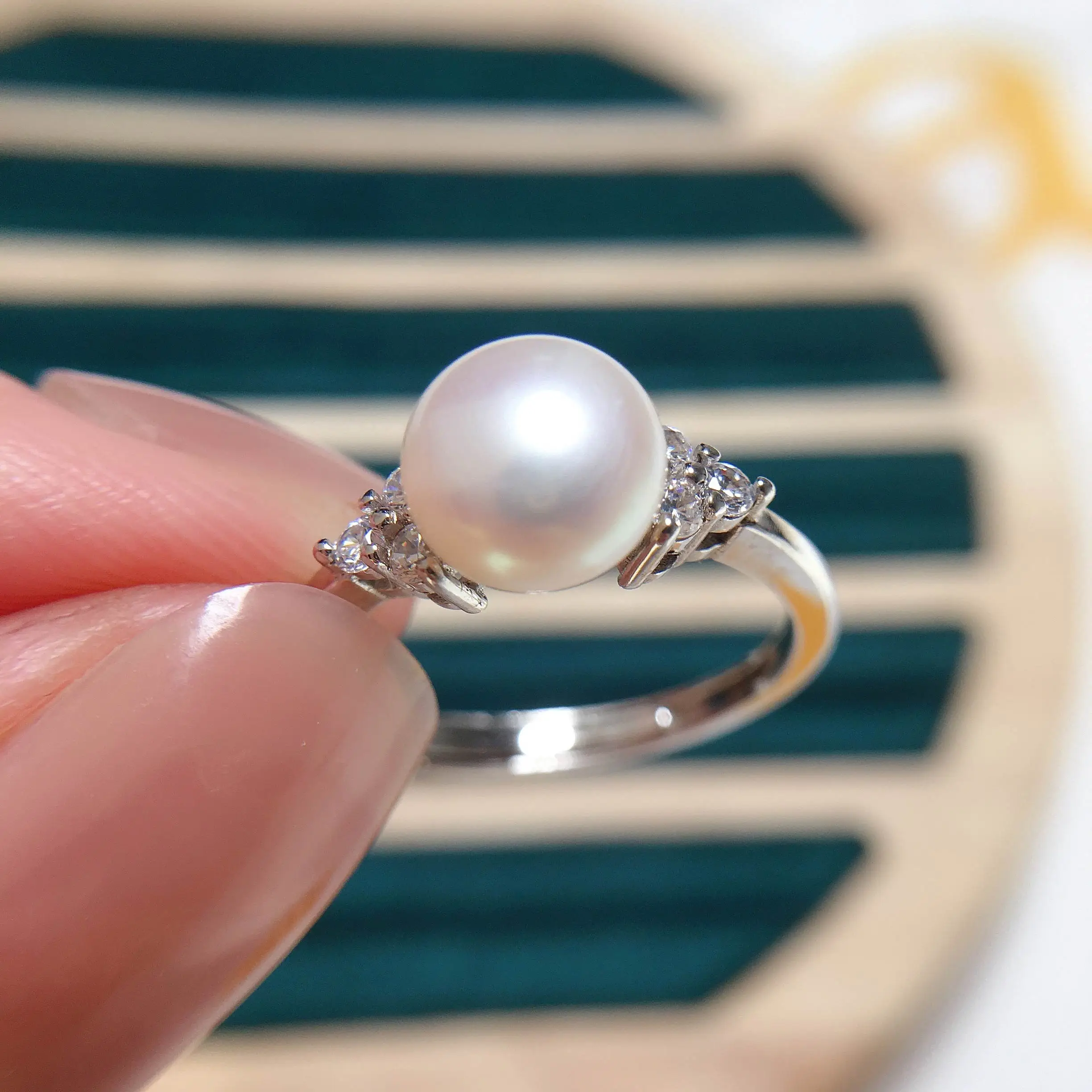 ZHBORUINI 2024 Simple Pearl Ring 100% Real Natural Pearl Gold Silver Color Women Jewelry Silver Clear Zircon Diamond Ring Gift