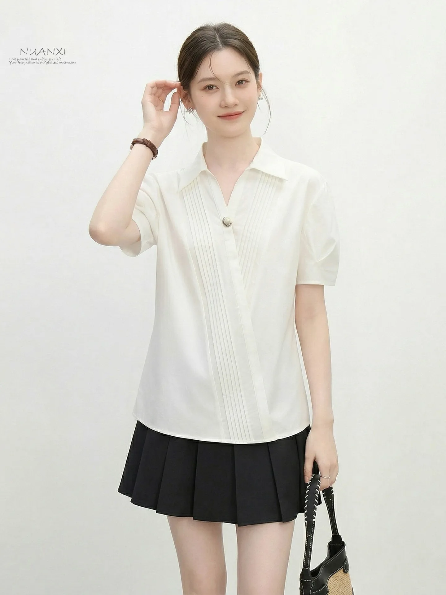 

Nuanxi Spring 2026 Women's White V-neck Short Sleeve Shirt Minimalist Commute Folded French Style Straight Cut Breathable