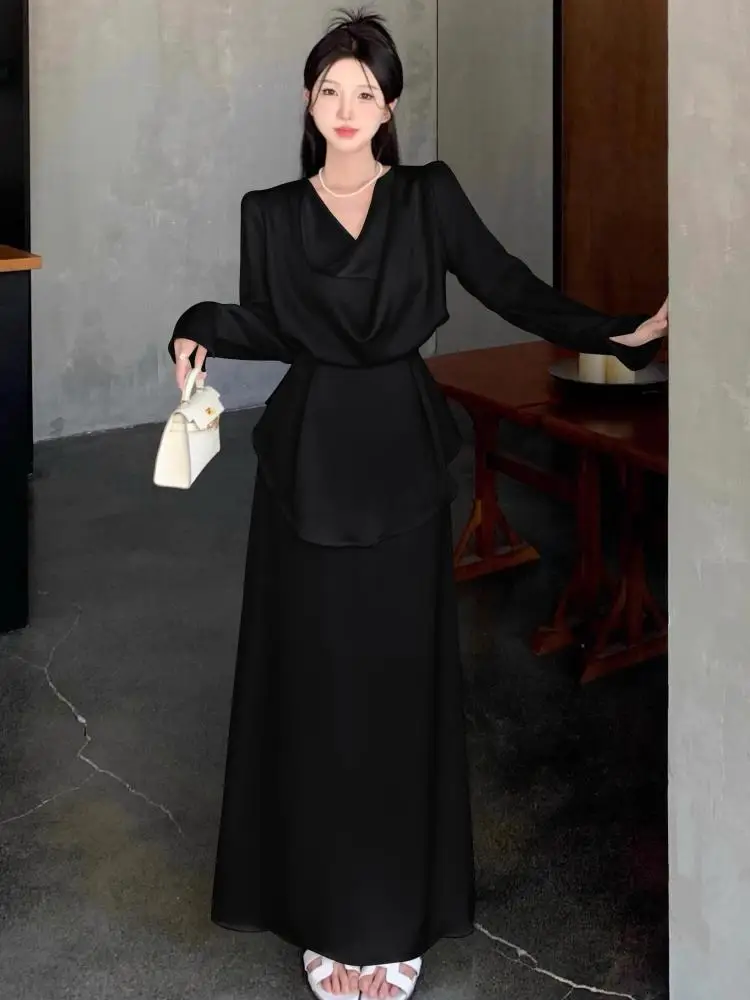 

Женская футболка с длинными рукавами, драпированная плиссированная юбка трапециевидной формы с высокой талией, комплект из двух предметов, весна 2025, новый цвет, повседневный комплект