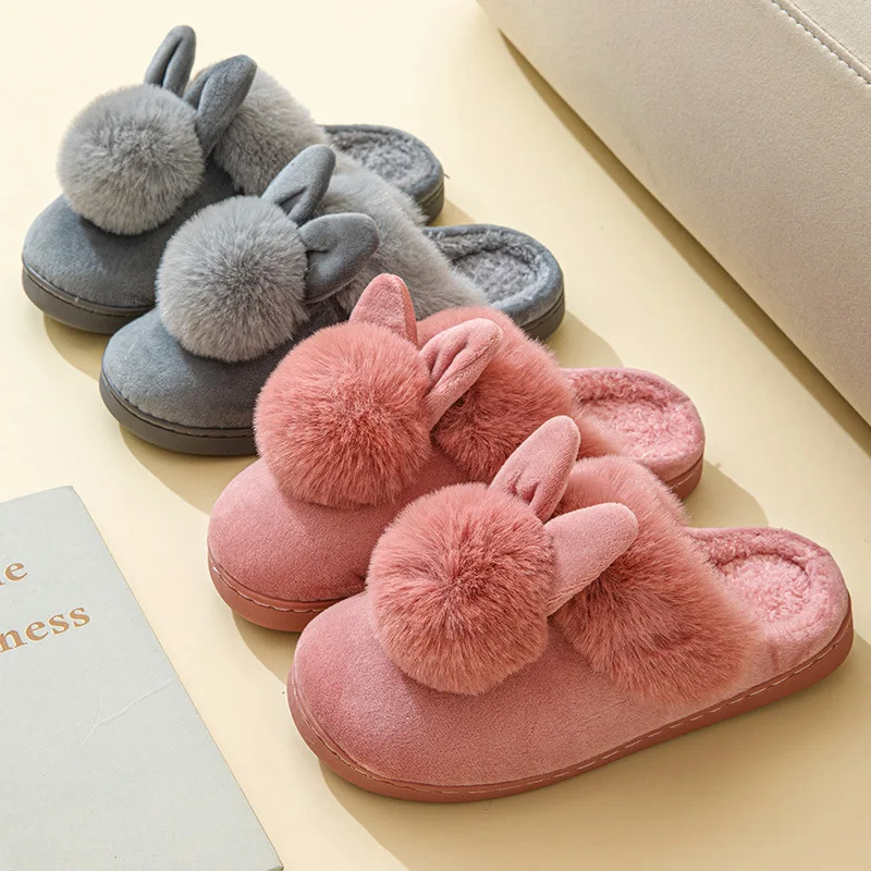 Zapatillas mullidas para mujer, zapatos planos para el hogar con diseño de conejo de dibujos animados, zapatos de invierno para niñas, calzado de moda de felpa para interiores, chanclas informales de piel peluda