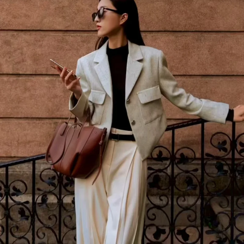 

Новая женская кожаная сумка большого размера, женская ниша, большая вместительная сумка с крыльями, сумка на плечо