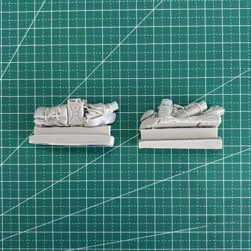 Modelo de resina fundida em escala 1/35, kit montado, conjunto de acessórios Delta Force FAV (sem carro), desmontado e sem pintura