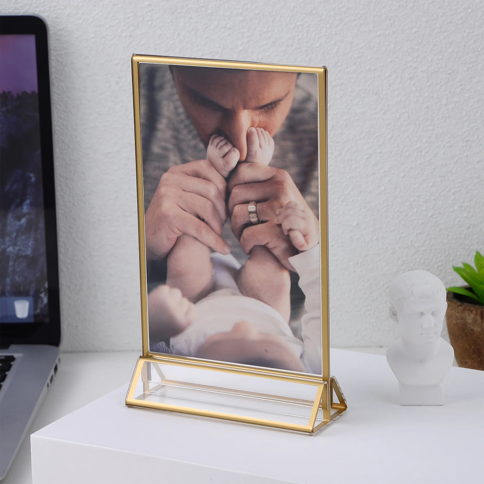 

6pcs Acrylic Display Stands Clear Sign Holders 4x6 Inch Tabletop Shop Office Brochure Menu Stand Document Holder
