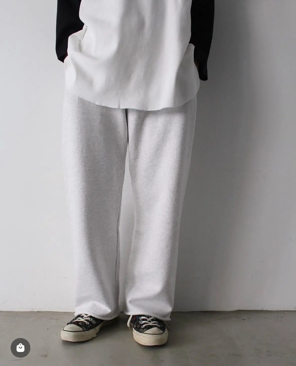 

SOLID SWEAT PANTS Solid Color BOWWOW Straight Rolling Heavy Loose Sweatpants