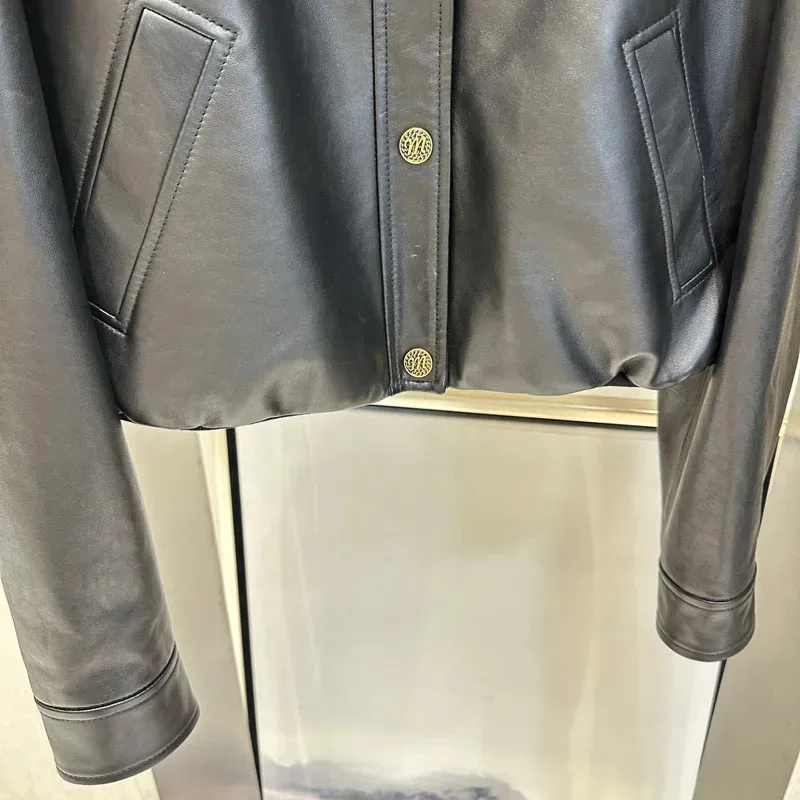 Giacca da donna in vera pelle con colletto rovesciato Cappotto primaverile con fibbia a fila singola in tessuto di velluto a coste