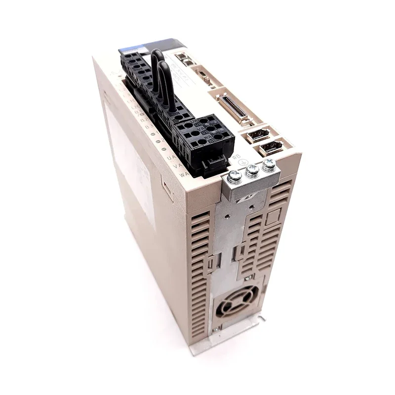 New Brand New and Original SGD7W-1R6A20A Servo Motor  PLC Programmable Controller