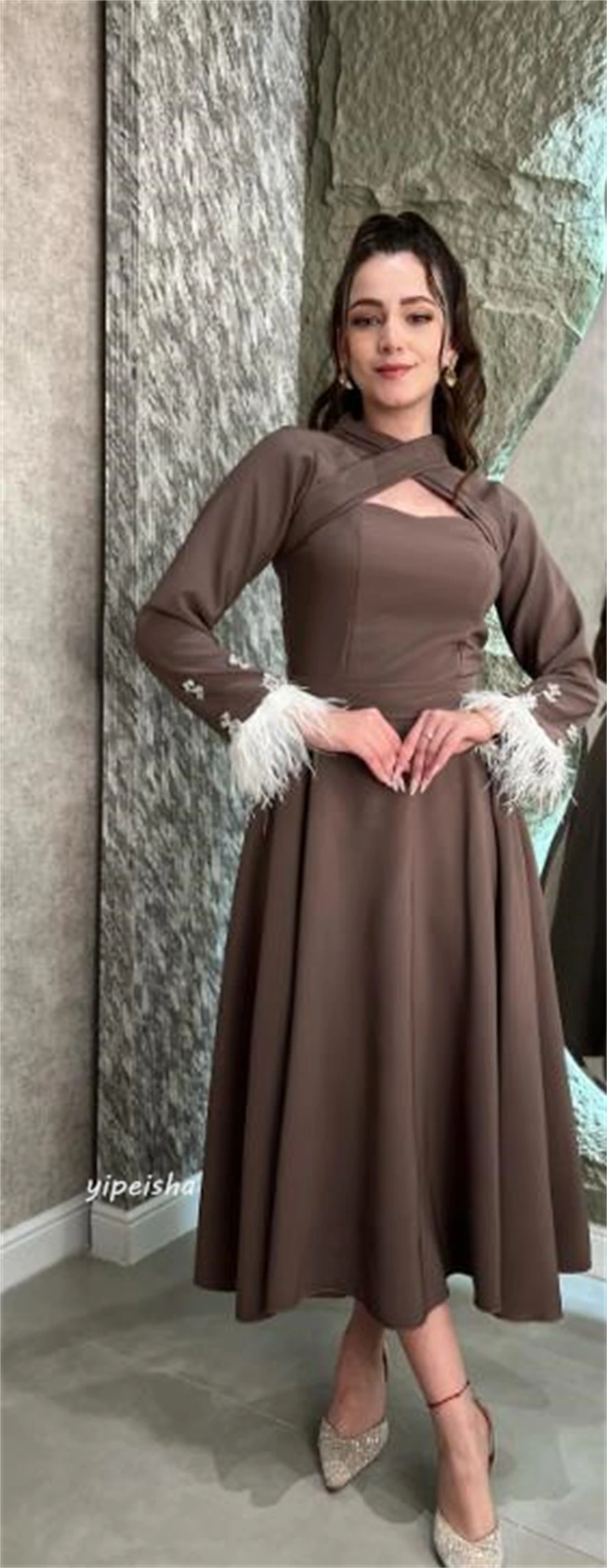 Customized Jersey Feathers Draped Criss-Cross Party A-line High Collar Bespoke Occasion Gown Midi Dresses